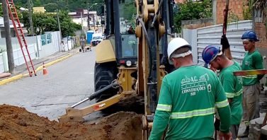 Obras de esgotamento sanitário de Bombinhas avançam no bairro José Amândio