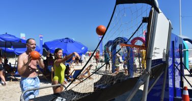 Caravana de Verão animou praia de Zimbros durante todo o feriadão de Carnaval