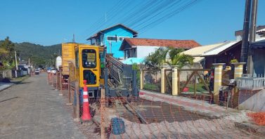 Águas de Bombinhas tem cronograma intenso focado nas obras de esgotamento sanitário, durante os próximos dias
