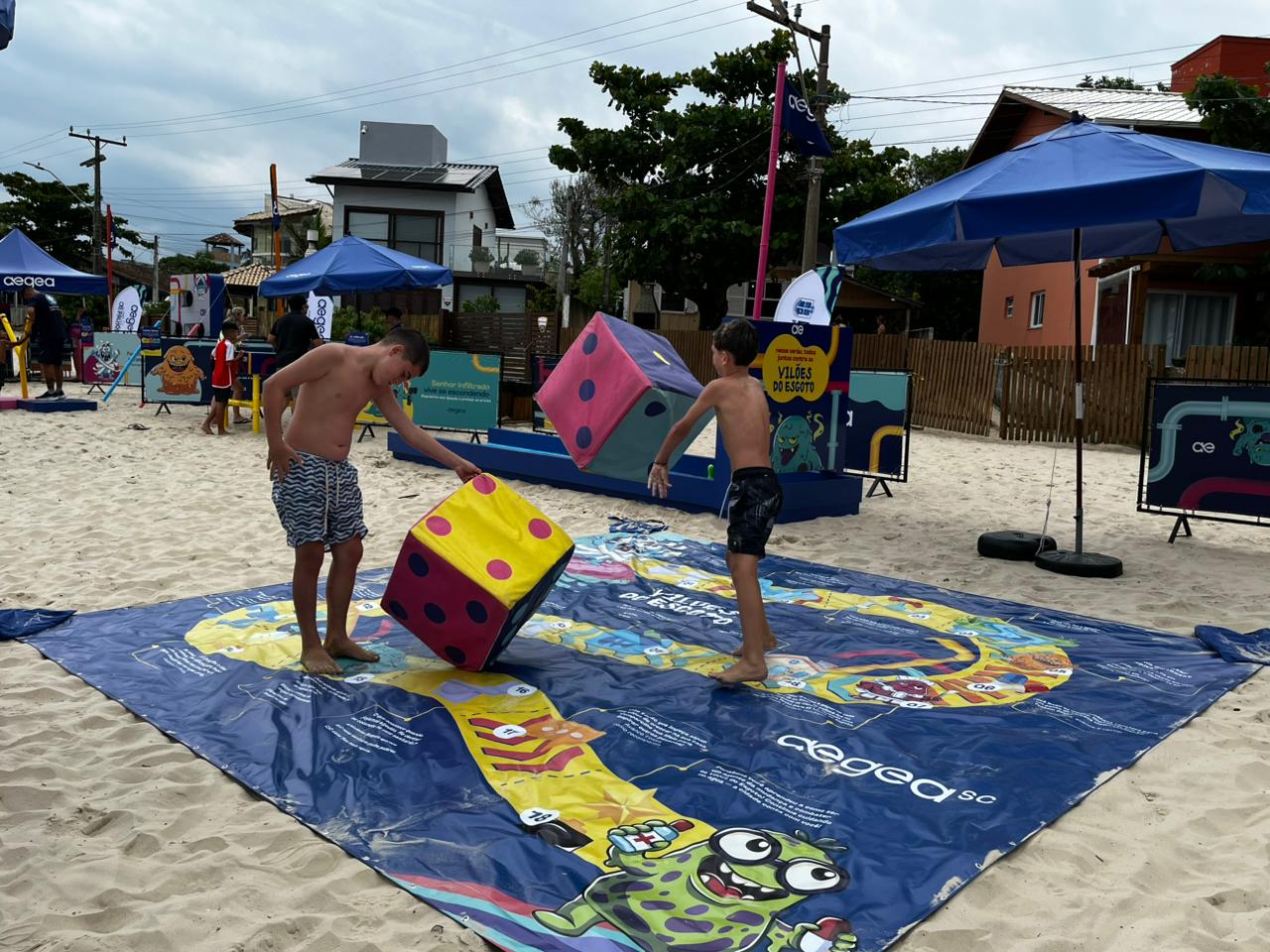 Caravana de Verão da Águas de Bombinhas chega em Zimbros com diversão e consciência ambiental